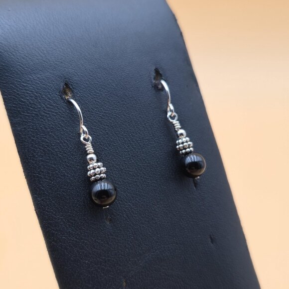 Sterling Silver Cute Small Black Stone Dangle Earrings A5765 - Picture 2 of 5